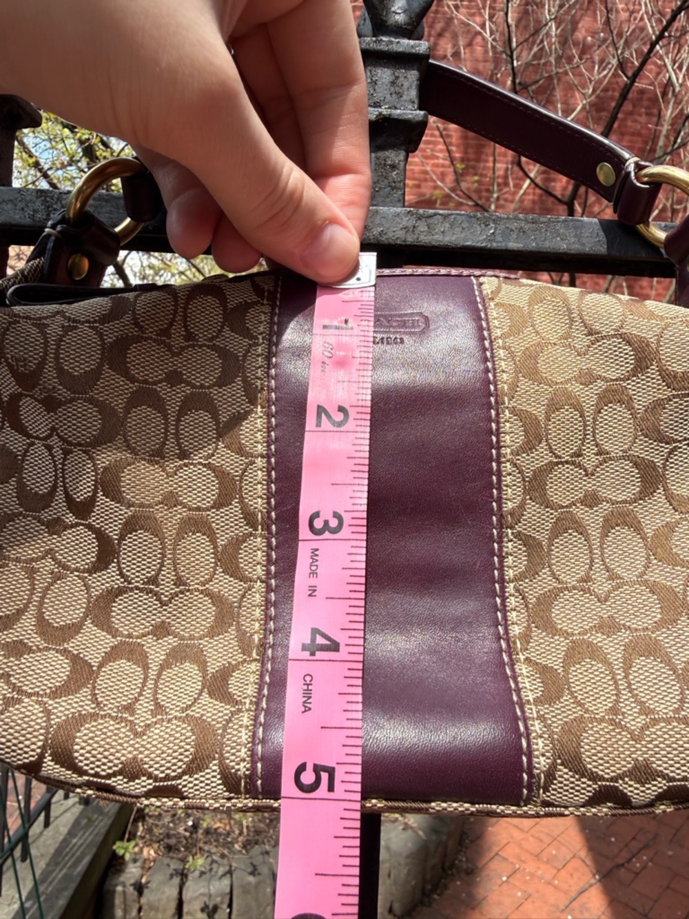 Coach Beige Signature Canvas Shoulder Bag with Plum/Burgundy Leather Panel - Picture 3 of 12